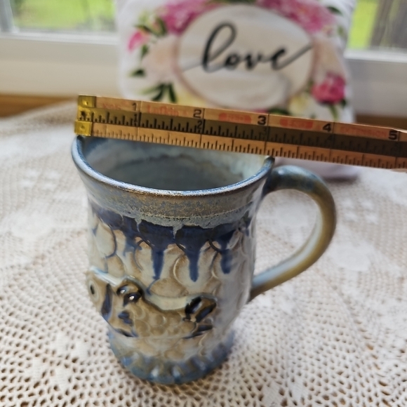 Art Pottery Mug Fish On It. Signed Dated 1992 Redwear Clay. - Picture 9 of 10